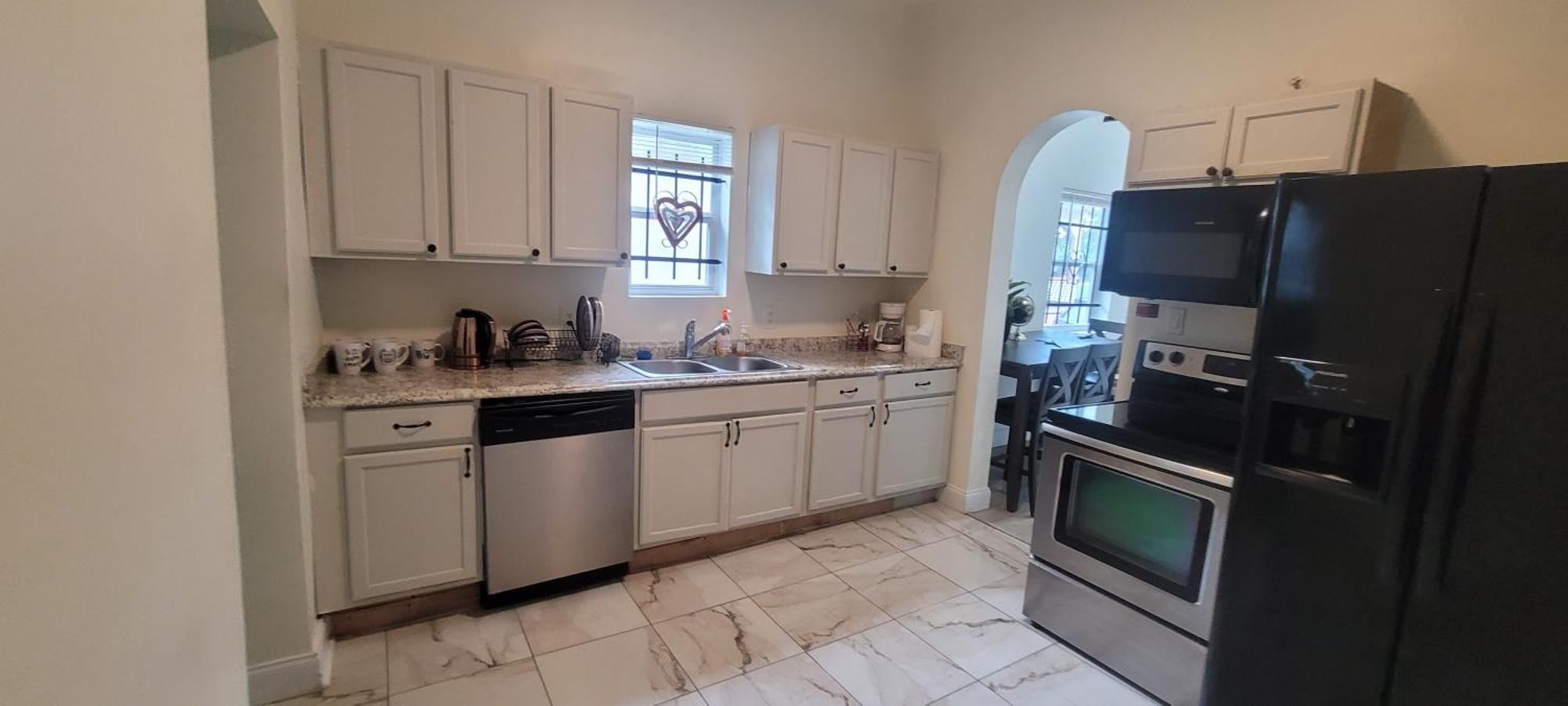 Holiday home Large, Central, Lovely & Cozy 4bed/2bath - House By Everbank Stadium *