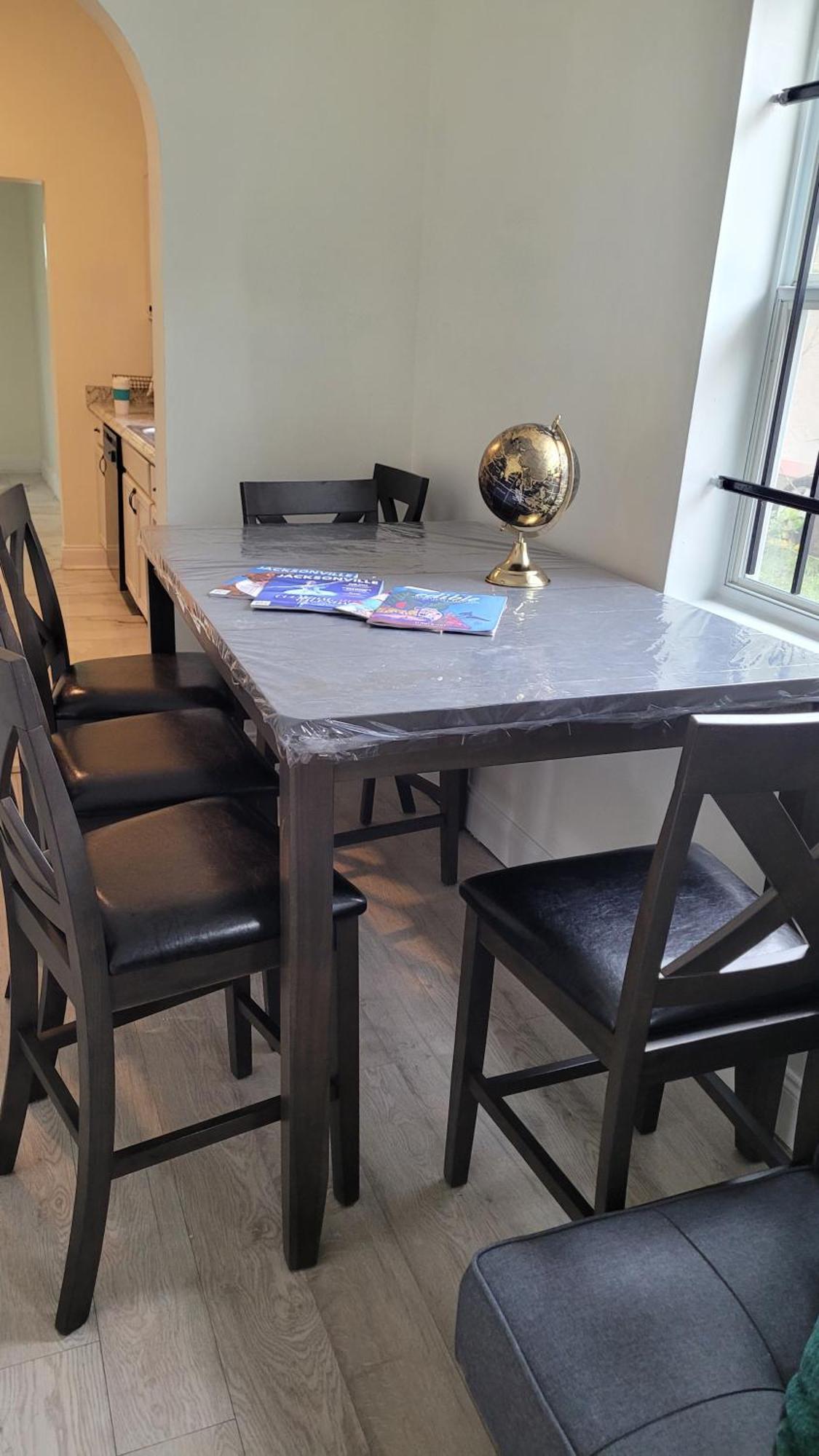 Large, Central, Lovely & Cozy 4bed/2bath - House By Everbank Stadium Holiday home Jacksonville